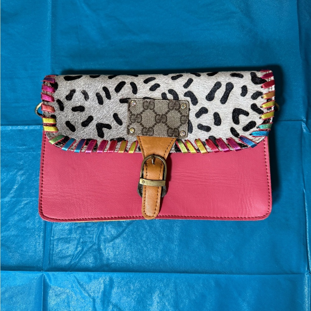 GG Pink Leather Multicolor Animal Print Flap Bag